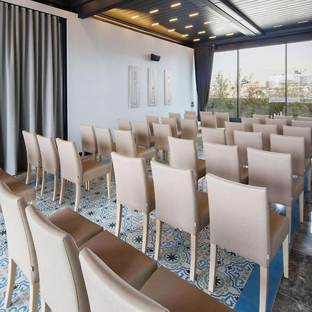Park Inn By Radisson Izmir Bagian luar foto