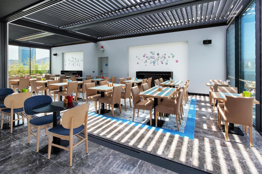 Park Inn By Radisson Izmir Bagian luar foto