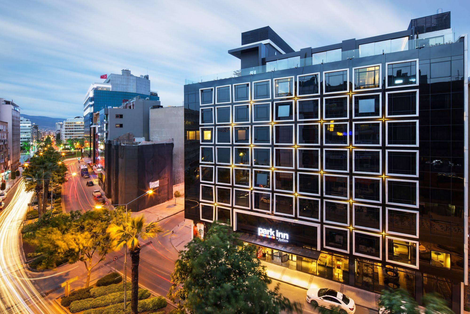 Park Inn By Radisson Izmir Bagian luar foto