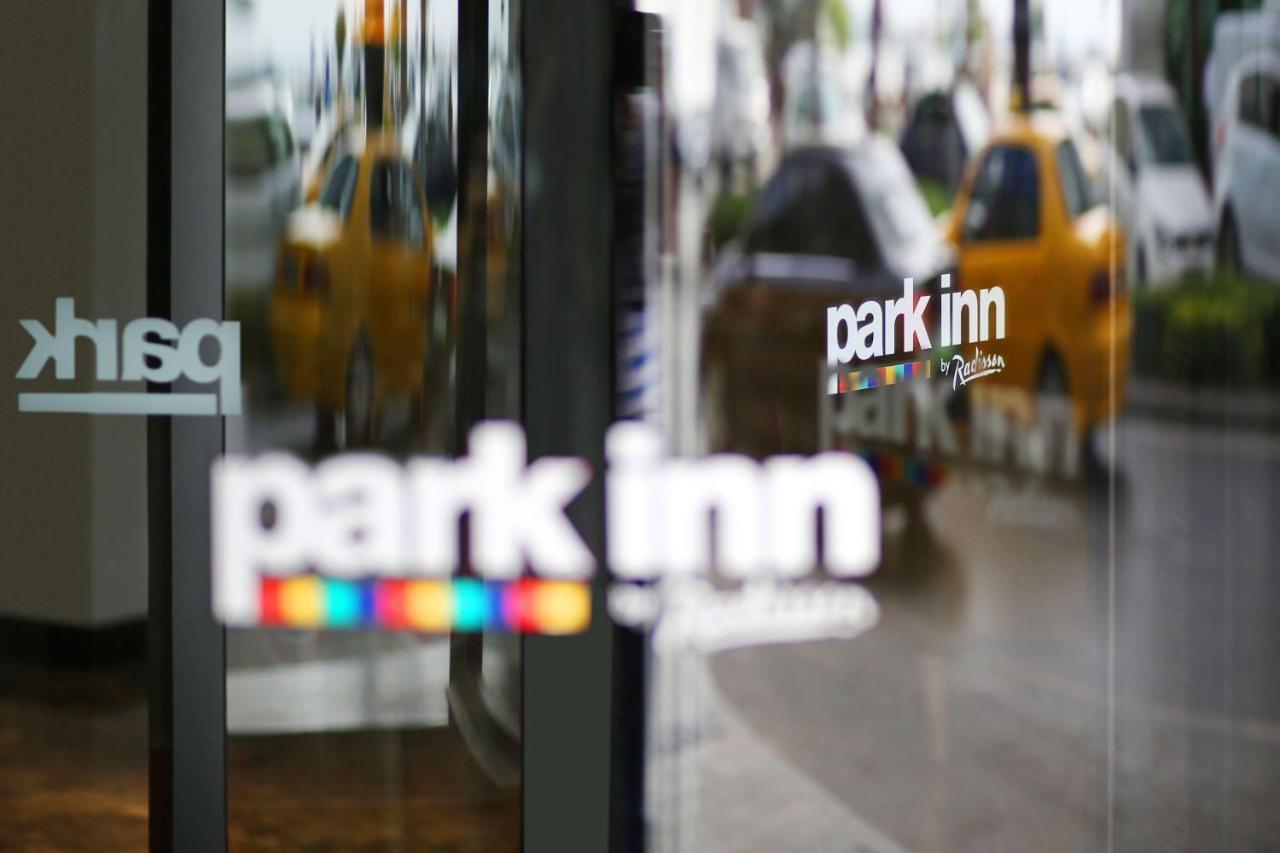 Park Inn By Radisson Izmir Bagian luar foto